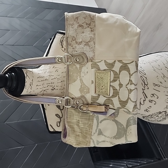 Coach poppy gold and white patchwork tote - Picture 1 of 7